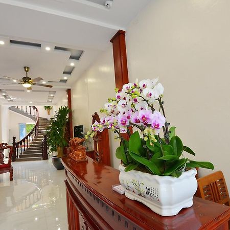 Khach San Dong Phuong Hotel Lang Son Exterior photo
