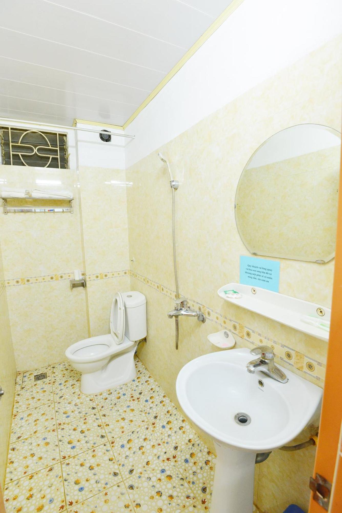 Khach San Dong Phuong Hotel Lang Son Exterior photo